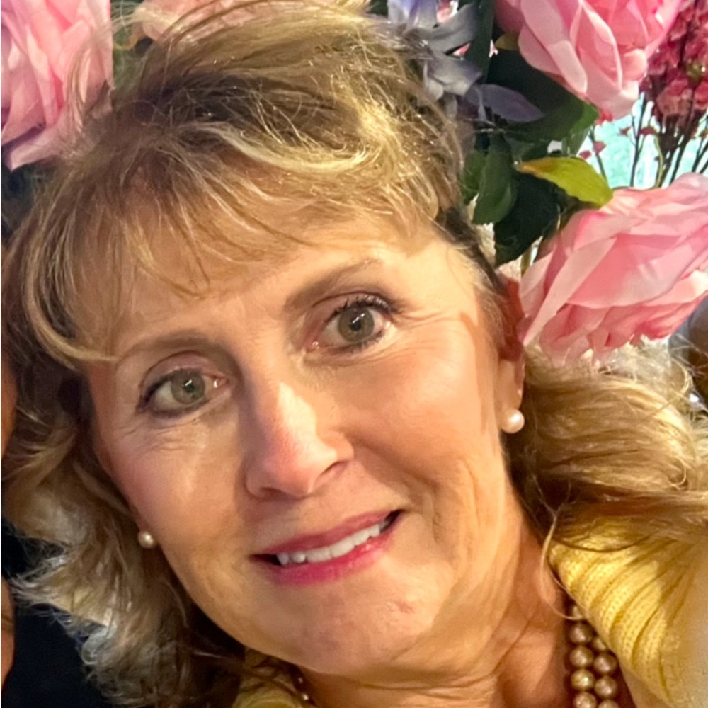 Meet your Posher, Deborah